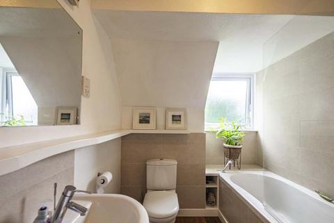 16 Pennypiece, Goring, Reading, RG8 9BY