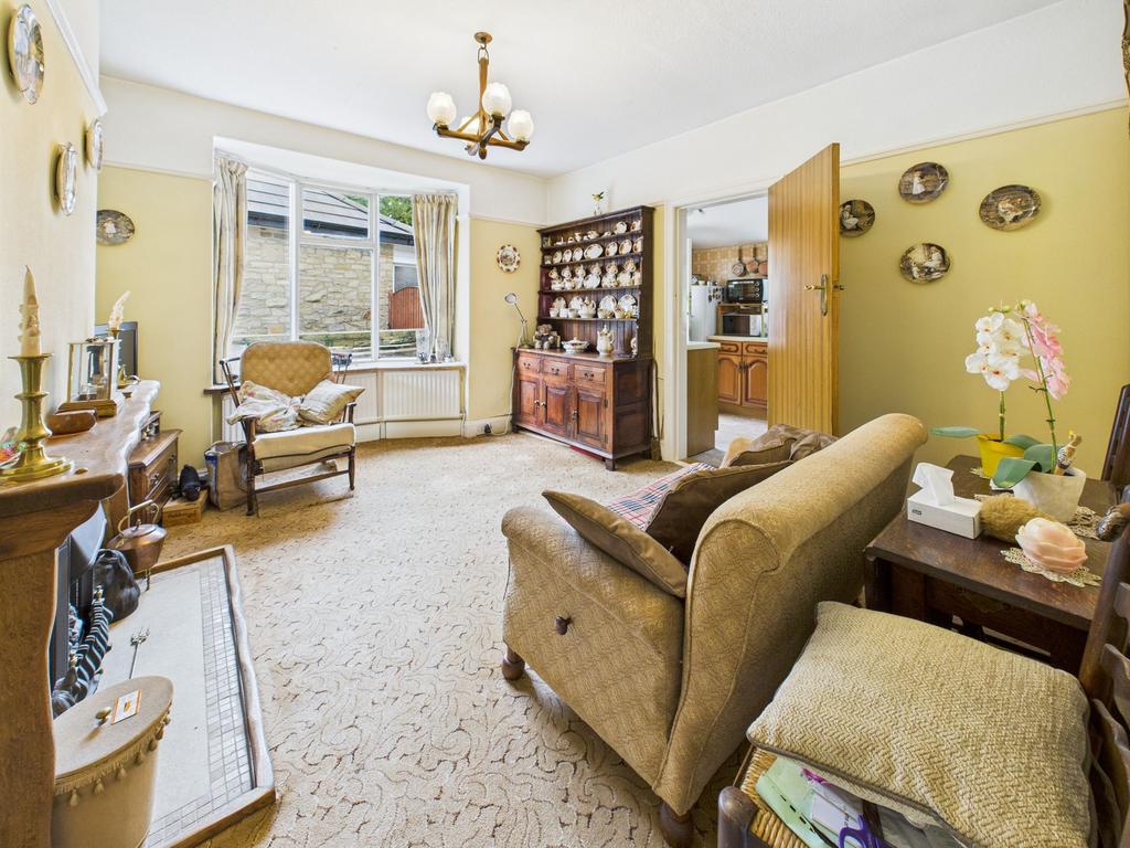 Rear Lounge / Dining Room