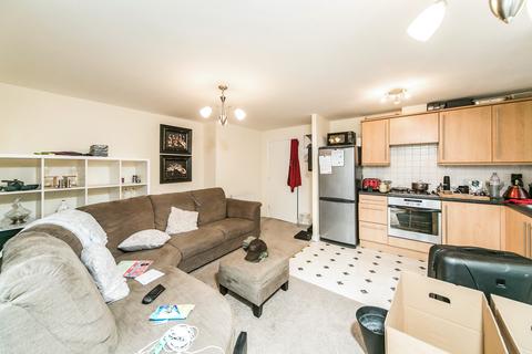 2 bedroom flat to rent, Capital Point, Temple Place, Reading, RG1