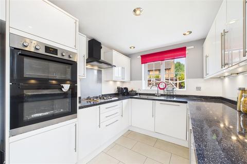 4 bedroom detached house for sale, Breezehill, Northampton NN4