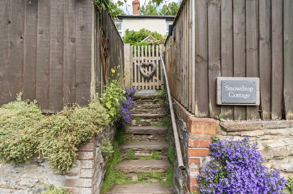 Dulverton, Seddons