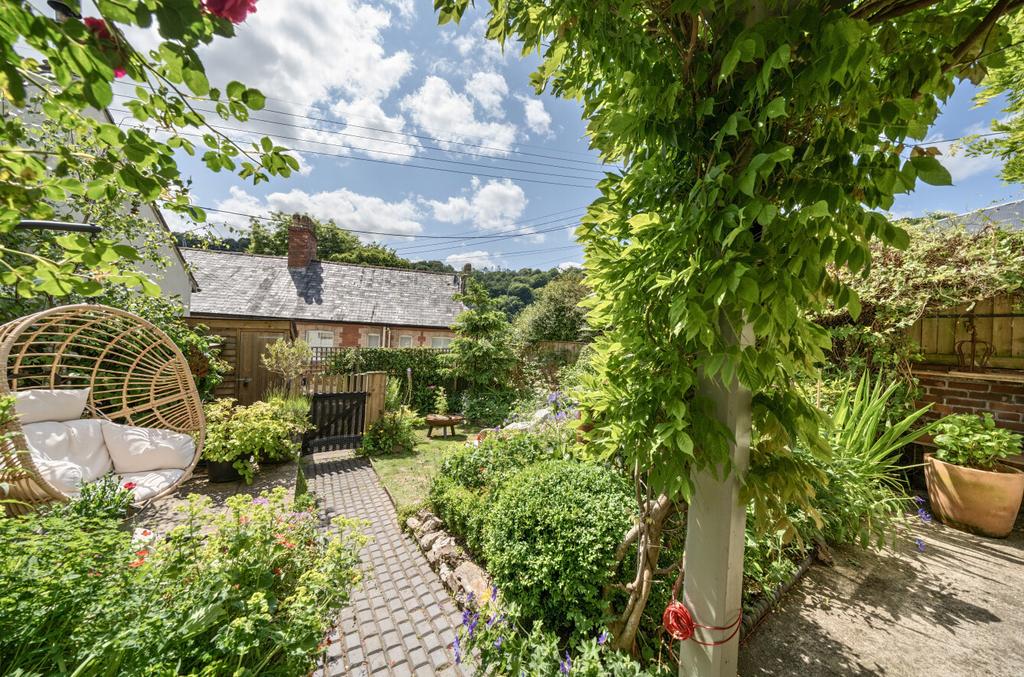 Dulverton, Seddons