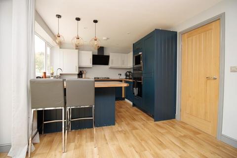 3 bedroom detached house for sale, Dovecot Close, Gristhorpe, Filey, YO14