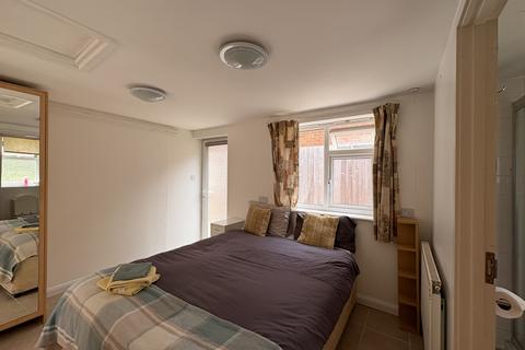 undefined, Queen Edith Way, Cambridge, CB1
