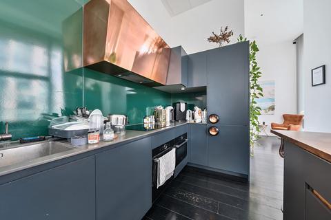 2 bedroom flat for sale, No.2 Upper Riverside, 10 Cutter Lane, Greenwich Peninsula, SE10