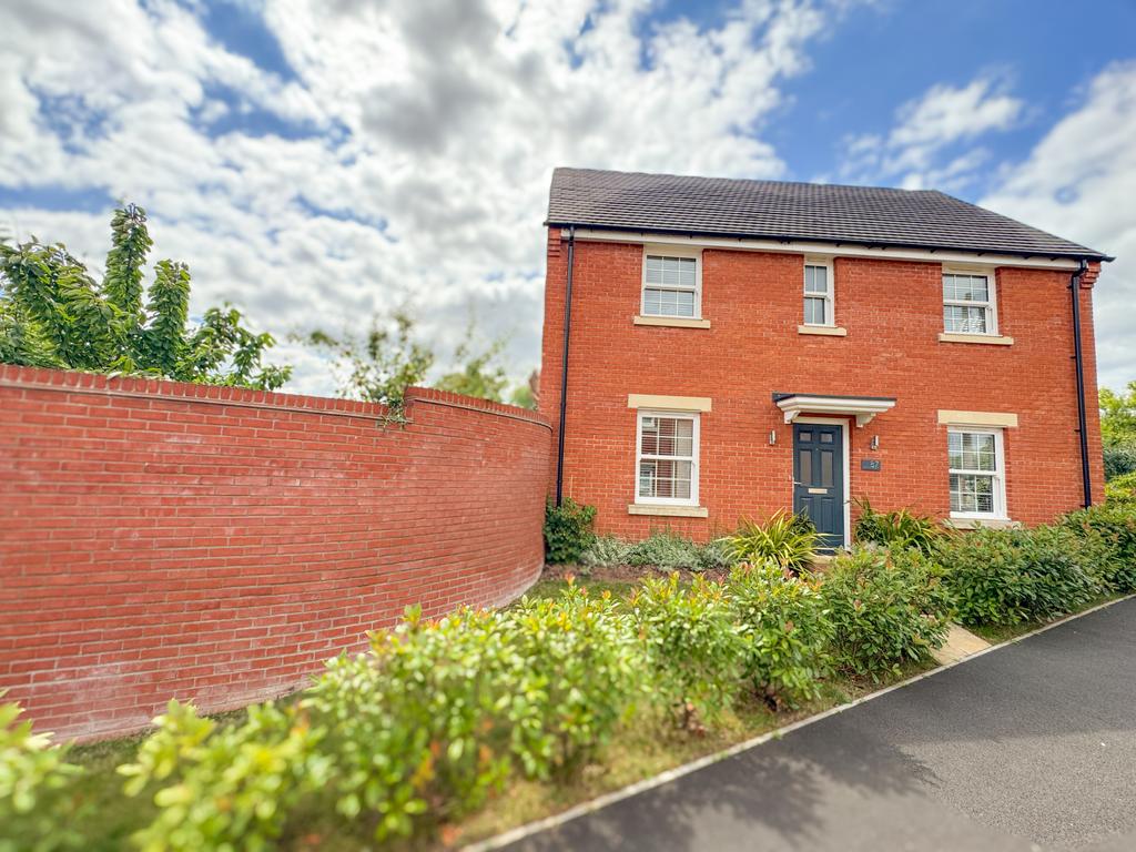 Immaculately Presented Three Bedroom Family Home.