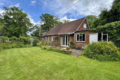 4 bedroom chalet for sale, Chiddingfold