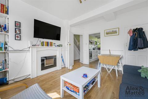 2 bedroom flat for sale, Cherry Garden Street, Bermondsey, SE16