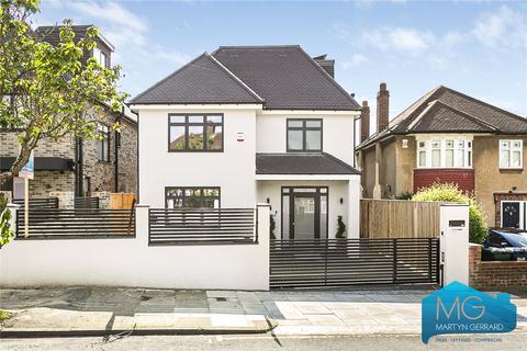4 bedroom detached house for sale, Cavendish Road, Barnet, EN5
