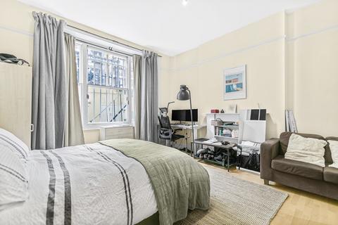 undefined, Gloucester Road, London, SW7
