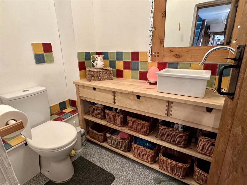 Downstairs wc