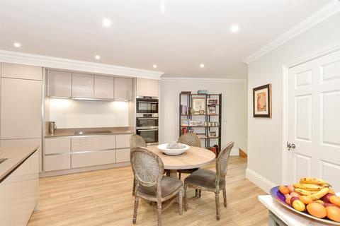 3 bedroom semi-detached house for sale, Station Approach, Mayfield TN20