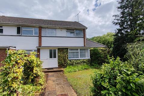 43 Highgate Road, Woodley, Reading, RG5 3ND
