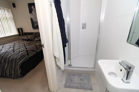 14a Mapleton Close, Bromley, BR2 9DU