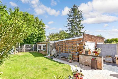 4 bedroom semi-detached house for sale, Stangate Road, Rochester ME2