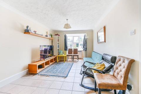 1 bedroom flat to rent, Keepers Court, South Croydon, CR2