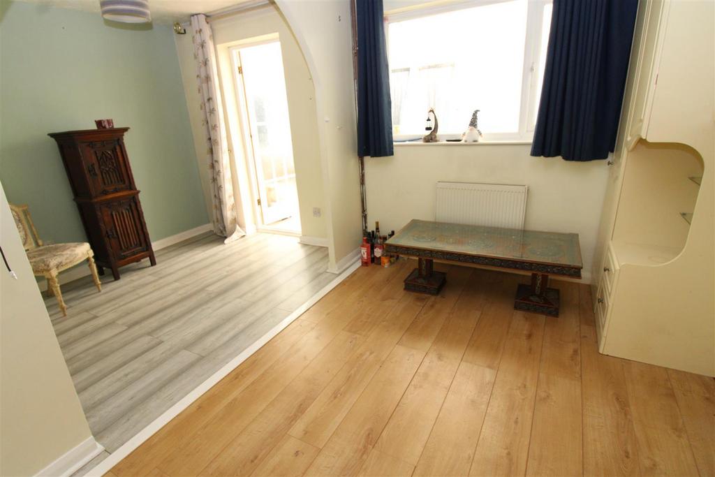 Bedroom.JPG