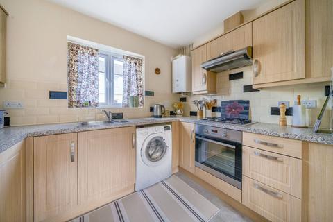 undefined, Exeter EX2