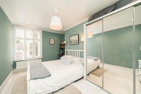 1 bedroom flat for sale, Palace Road, London SW2