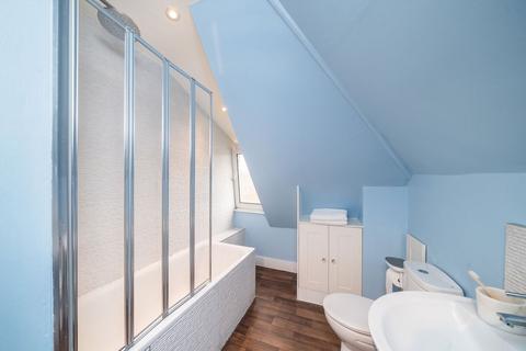 1 bedroom flat for sale, Palace Road, London SW2