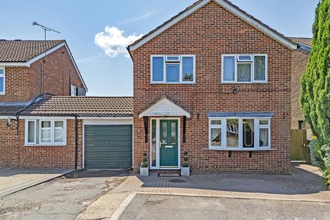 4 bedroom house for sale, Brathertons Court, Billericay, CM12