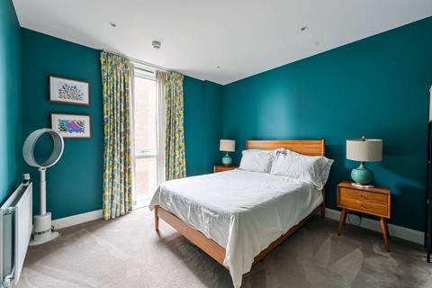 3 bedroom flat for sale, 185 Barry Blandford Way, Bow E3