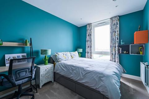 3 bedroom flat for sale, 185 Barry Blandford Way, Bow E3