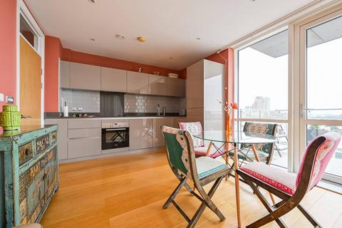 185 Barry Blandford Way, Bow E3