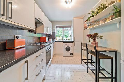 Flat 1, Weymouth Court, 55 - 57 Upper Tulse Hill, London, SW2 2SH