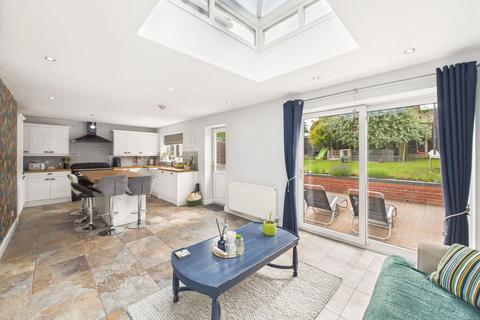 136 Studley Road, Redditch, B98 7HP