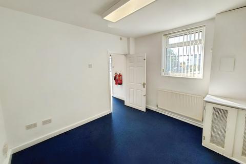173 Bolton Road, Worsley, Manchester, M28 3BJ