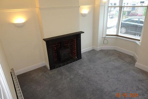 3 bedroom terraced house to rent, Nairn Street, Crookes, S10 1UL