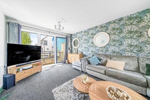 17 Cranberry Square, Ipswich, IP3 9GT