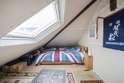undefined, Warwick Road, Ealing, London, W5