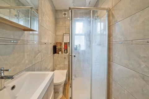 undefined, Warwick Road, Ealing, London, W5