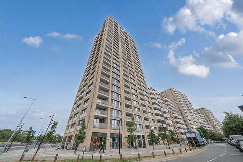 2 bedroom flat for sale, Lakeside Drive, Park Royal, London, NW10