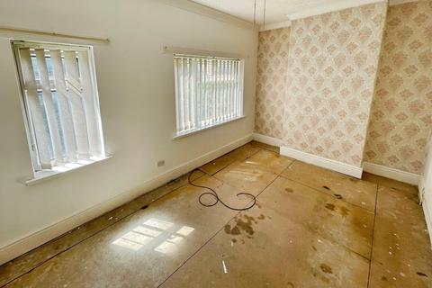 2 bedroom semi-detached house for sale, Woodland Road, Whitby, Ellesmere Port, Cheshire, CH65