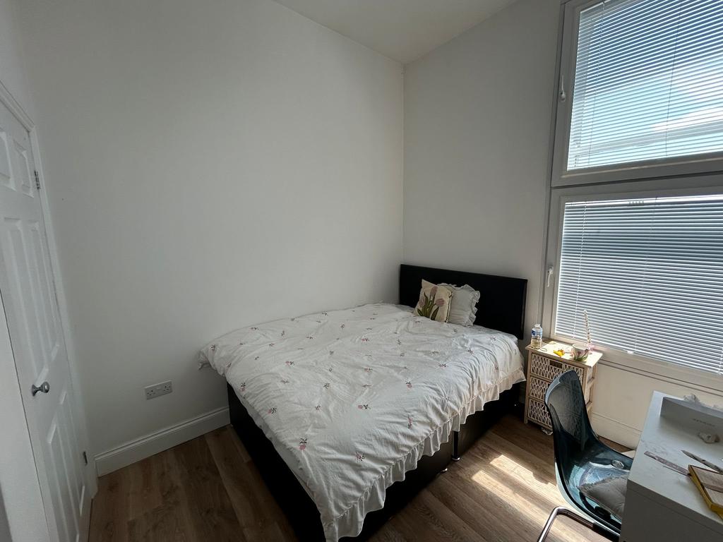 Whats App Image 2025-