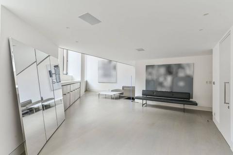 2 bedroom flat for sale, Howick Place, Westminster, London, SW1P