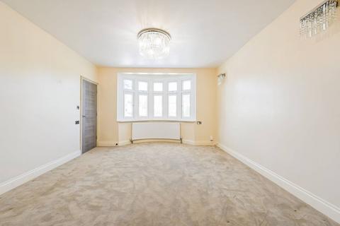 Lea Bridge Road, E17, Walthamstow, London, E17