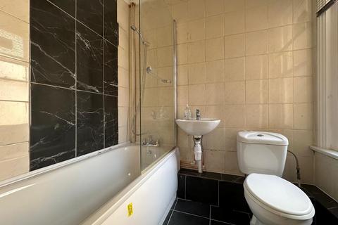 1 bedroom flat to rent, Chichele Road, London, NW2