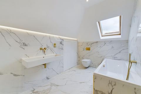 1 bedroom flat for sale, Brondesbury Park, Nova House, NW6
