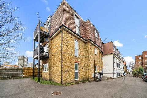2 Boundary Close, Kingston Upon Thames, KT1 3PE