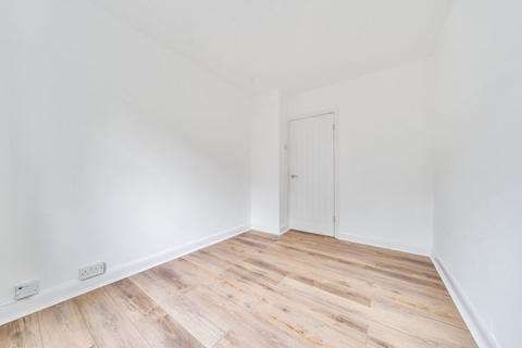 2 Boundary Close, Kingston Upon Thames, KT1 3PE