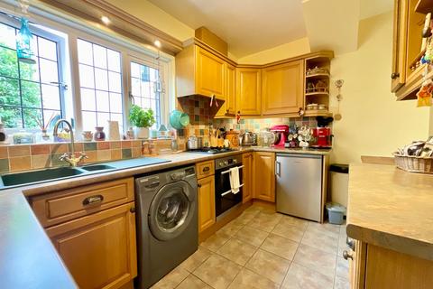 3 bedroom semi-detached house for sale, Conigar Crescent, Usk NP15