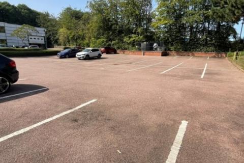 Research & development facility to rent, Mark Rd Hemel Hempstead HP2 7BN