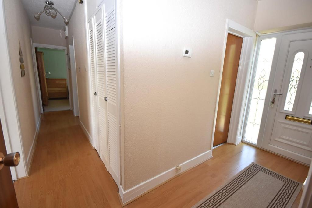 Hallway.JPG