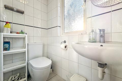3 bedroom semi-detached house for sale, Barnfield Road, Edgware, HA8
