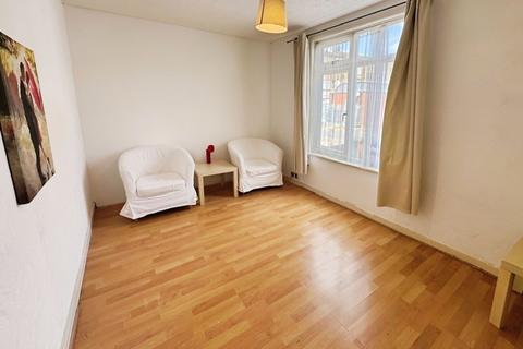 3 bedroom semi-detached house for sale, Barnfield Road, Edgware, HA8