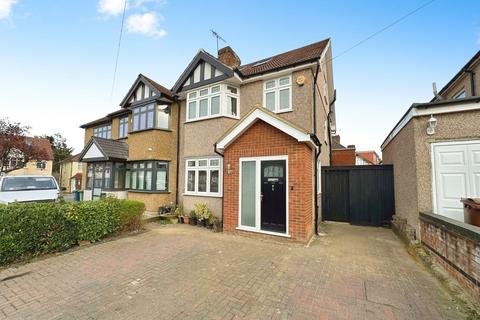 4 bedroom semi-detached house for sale, Greencourt Avenue, Edgware, HA8